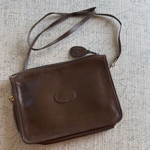 Classic Brown Leather Crossbody Bag with Slim Adjustable Strap